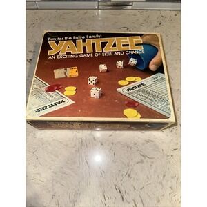 Yahtzee Dice Game‎ Lowe Milton Bradley Vintage 1980 Complete